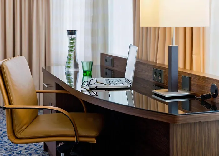 Hotel Courtyard By Marriott Prater/messe 4*