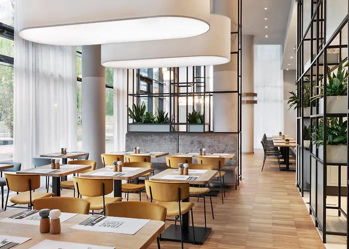 Courtyard By Marriott Prater/messe Hotel
